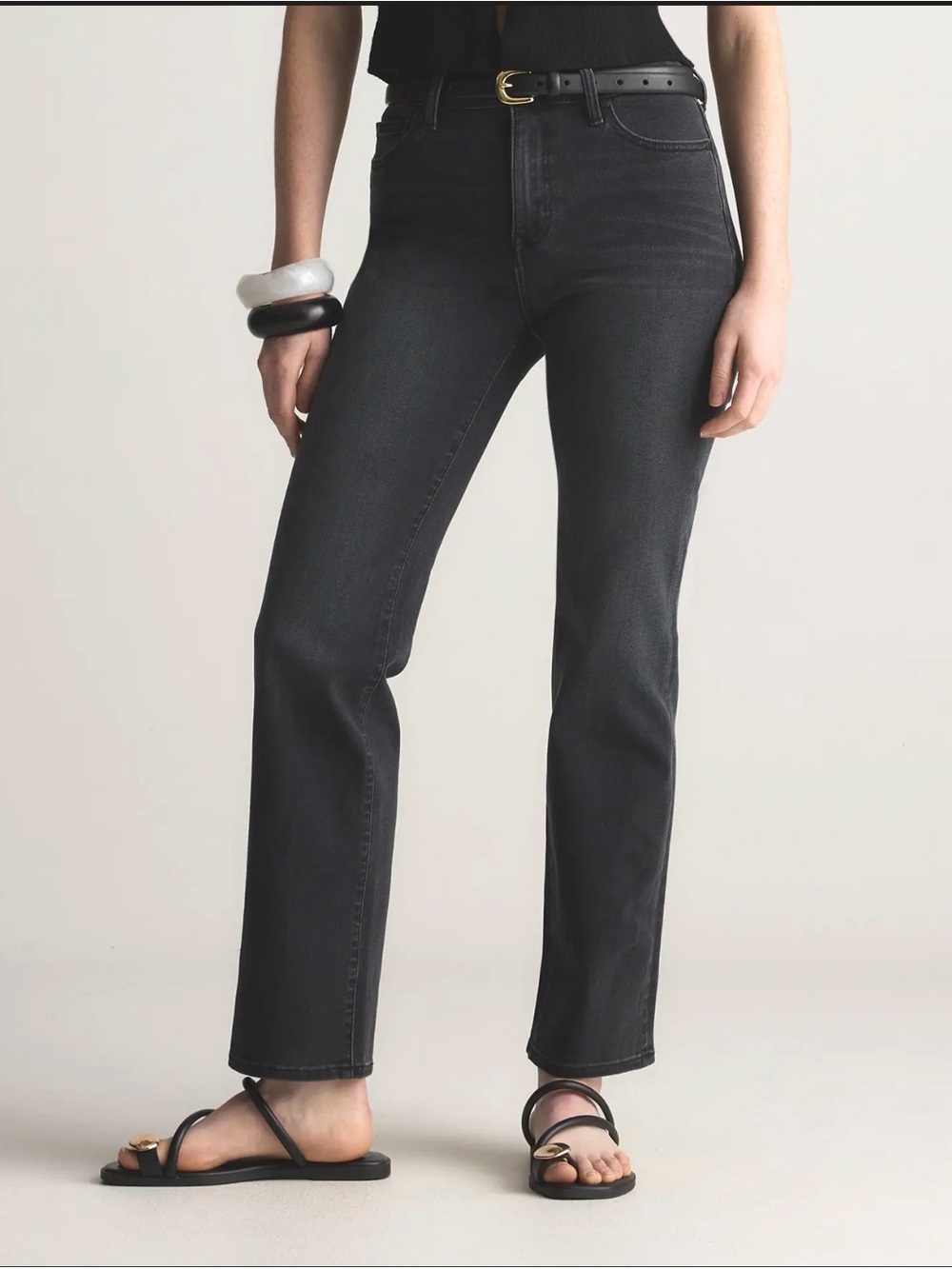 Quince Women Bella Stretch Straight Jeans Faded Black 26